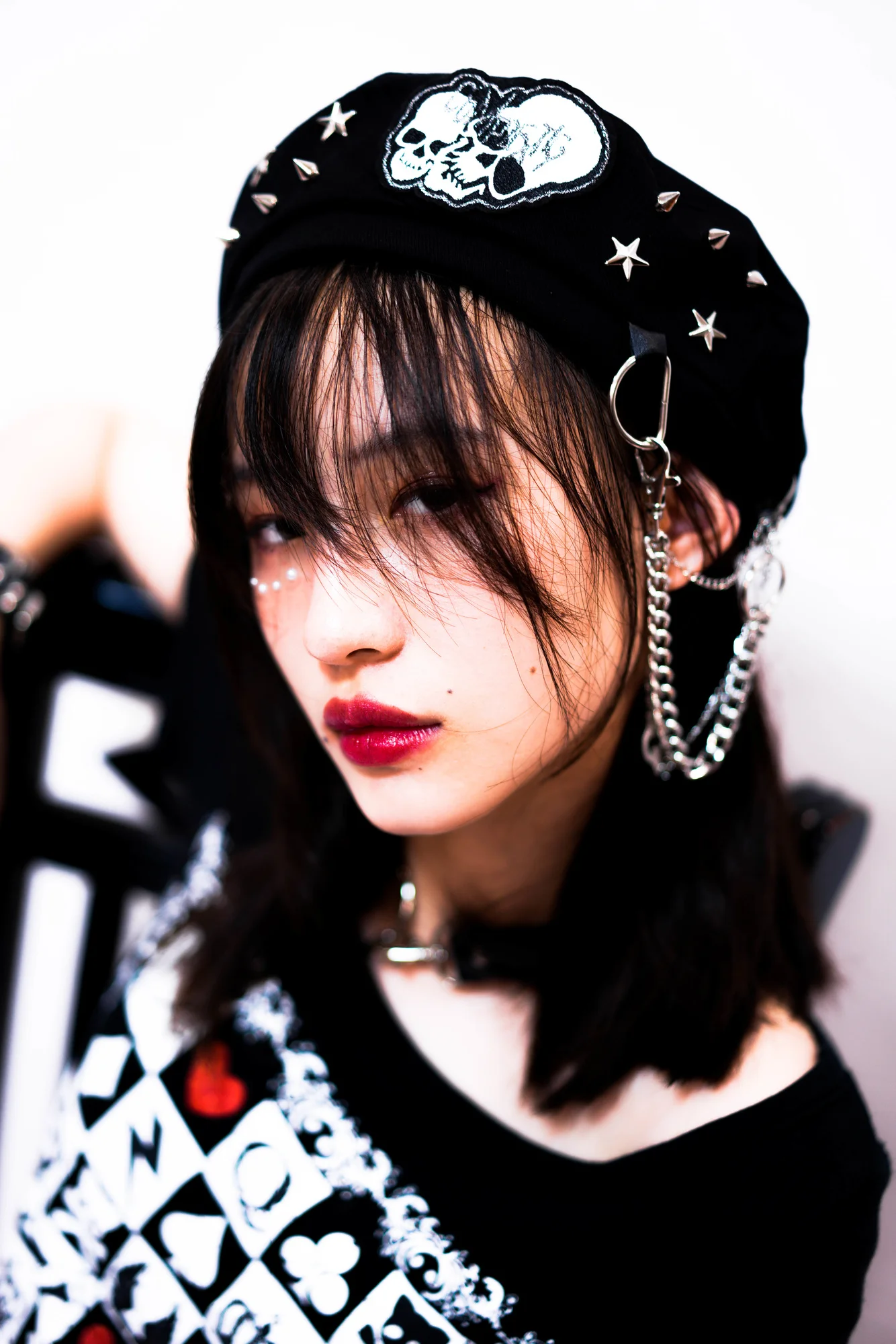 Harajuku Gothic Skull Rivets Chain Black Beret Hats Women Casual Grunge Punk Hip Hop Streetwear
Harajuku Gothic Skull Rivets Chain Black Beret Hats Women Casual Grunge Punk Hip Hop Streetwear