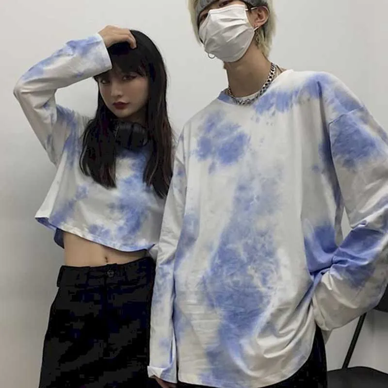 Long-sleeved Top Student Korean Version Of The Round Neck Loose Harajuku Style Tie-dye T-shirt Female 2021 Autumn Personalit
Long-sleeved Top Student Korean Version Of The Round Neck Loose Harajuku Style Tie-dye T-shirt Female 2021 Autumn Personalit
