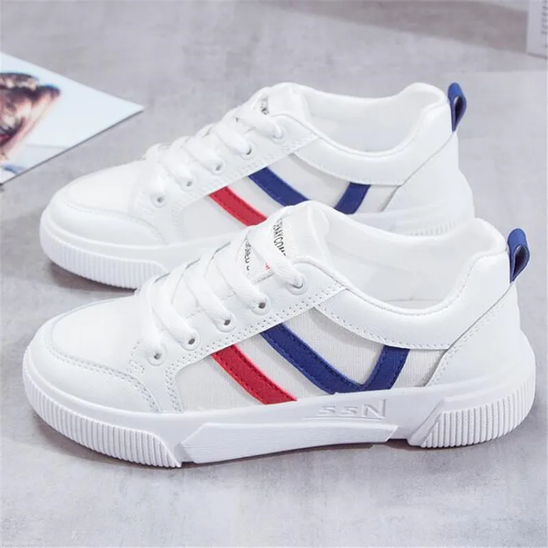 Designer 2020 new women's shoes all-match fashion women's casual shoes flat low-top women's platform sneakers shoes loafers
Designer 2020 new women's shoes all-match fashion women's casual shoes flat low-top women's platform sneakers shoes loafers
