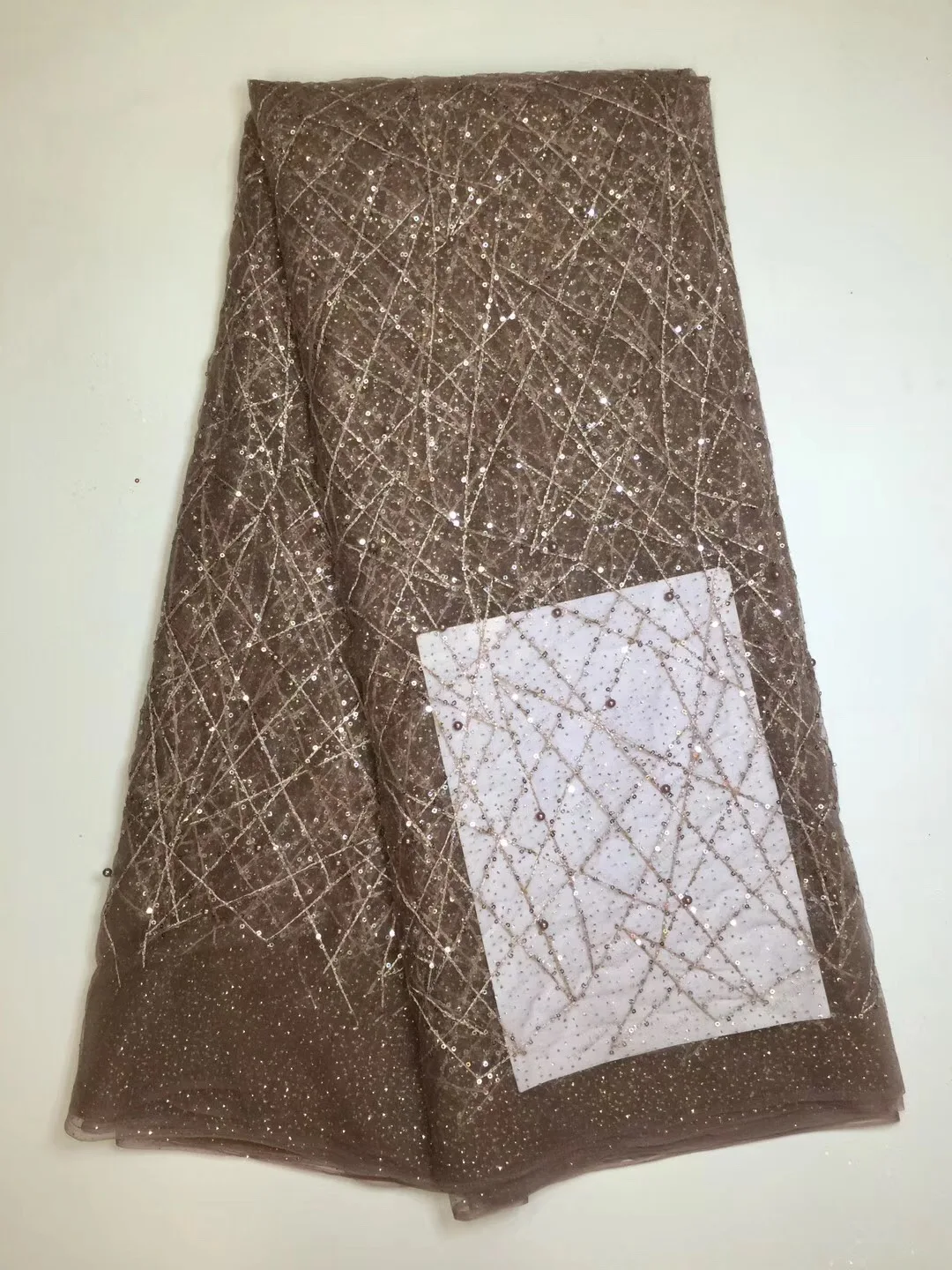 French African Lace Fabric Guipure Sequined Beaded Cotton Cord Tulle Nigerian Tissu Mesh India Lace For Wedding Dress D17121
French African Lace Fabric Guipure Sequined Beaded Cotton Cord Tulle Nigerian Tissu Mesh India Lace For Wedding Dress D17121