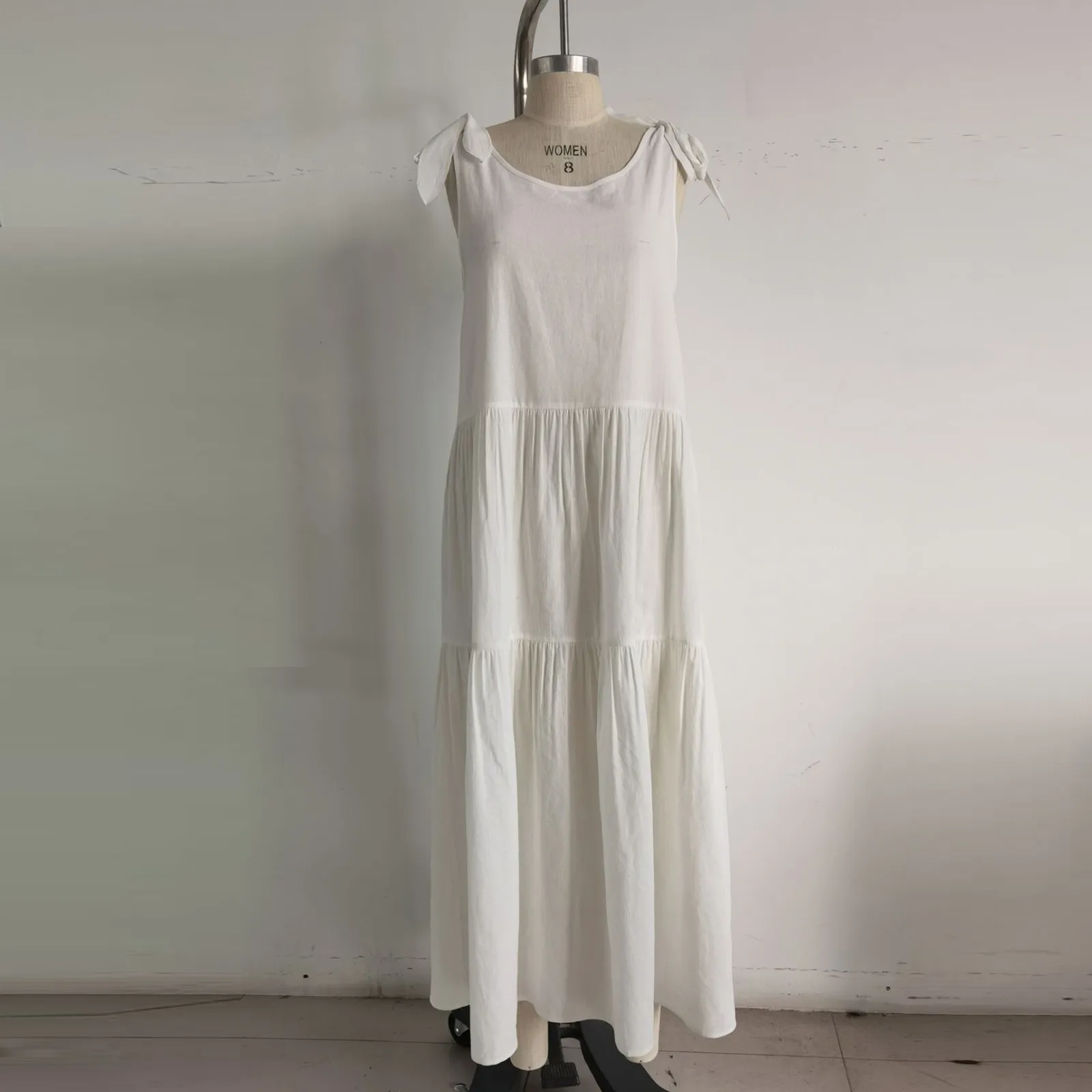 Women Casual Loose Plus Size Dress Solid Strap Bow Beach Holiday Dress Little Fresh Patchwork Loose Round Neck Skirt Maxi Dress
Women Casual Loose Plus Size Dress Solid Strap Bow Beach Holiday Dress Little Fresh Patchwork Loose Round Neck Skirt Maxi Dress