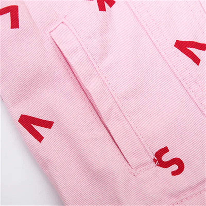 Letter Print Denim Jacket Women Short Coat Fashion Pocket Lapel Pink Jeans Jacket Spring Autumn Womens Loose Casual Jeans Coat
Letter Print Denim Jacket Women Short Coat Fashion Pocket Lapel Pink Jeans Jacket Spring Autumn Womens Loose Casual Jeans Coat