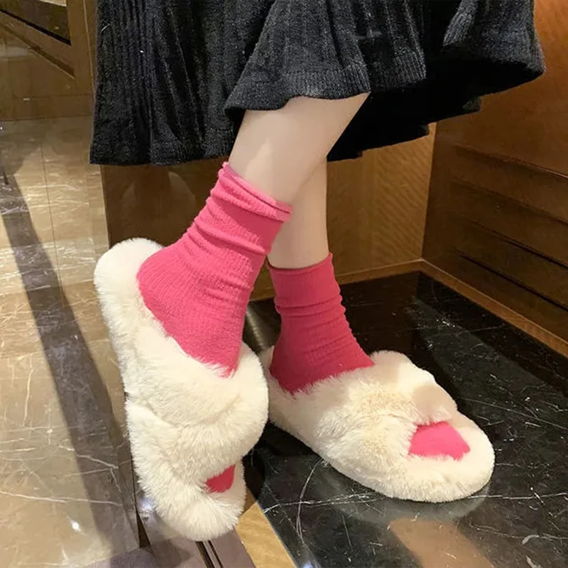 Women Fur Slippers Furry Slides Summer Bling Slide Sandals Plush Outdoor Casual Shoes Home Slippers Comfortable Shoes
Women Fur Slippers Furry Slides Summer Bling Slide Sandals Plush Outdoor Casual Shoes Home Slippers Comfortable Shoes