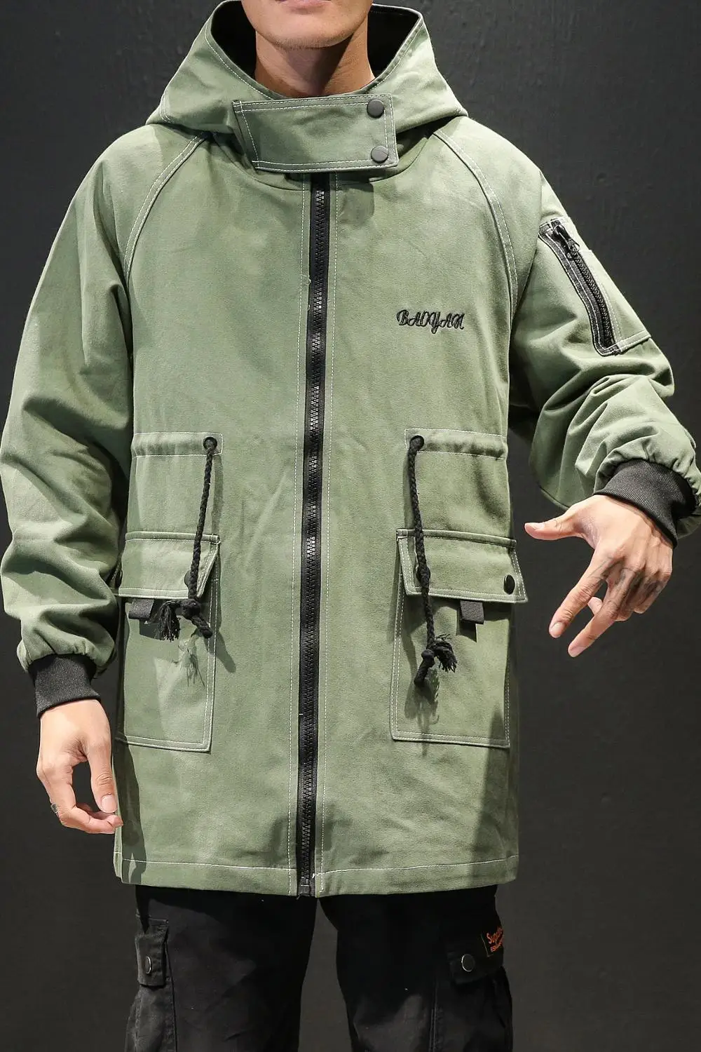 New Autumn Mens Hooded Trench Coat Top Quality Fashion Long Overcoat Casual Solid Outwear Men's windbreakers Black Army green
New Autumn Mens Hooded Trench Coat Top Quality Fashion Long Overcoat Casual Solid Outwear Men's windbreakers Black Army green