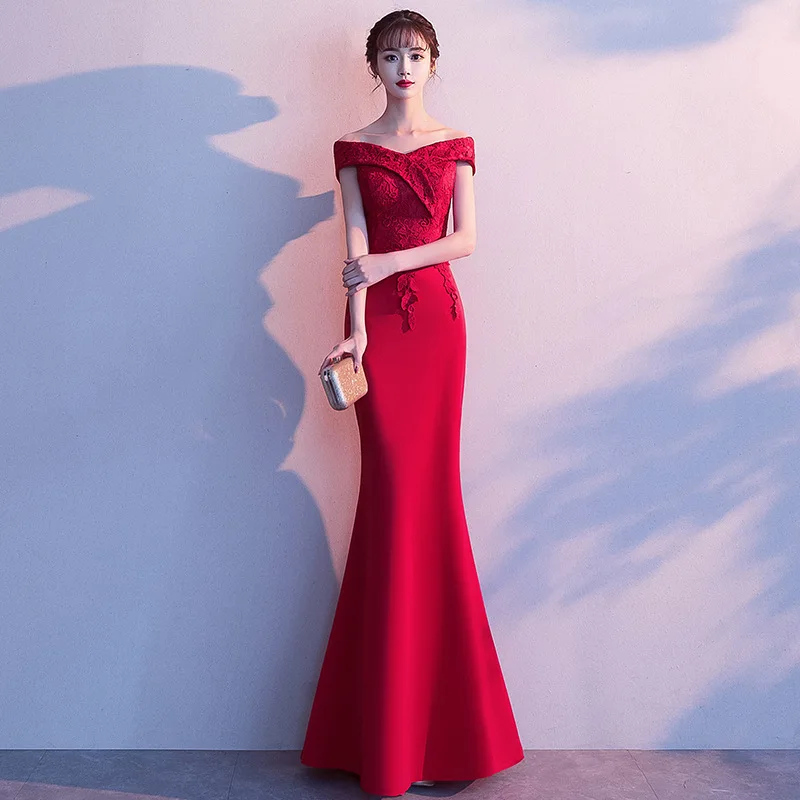 Bridesmaids Dresses Vintage Jersey V-Neck Short A-Line Off The Shoulder Embroidery Luxury Burgundy Women Wedding Party Gown E783
Bridesmaids Dresses Vintage Jersey V-Neck Short A-Line Off The Shoulder Embroidery Luxury Burgundy Women Wedding Party Gown E783