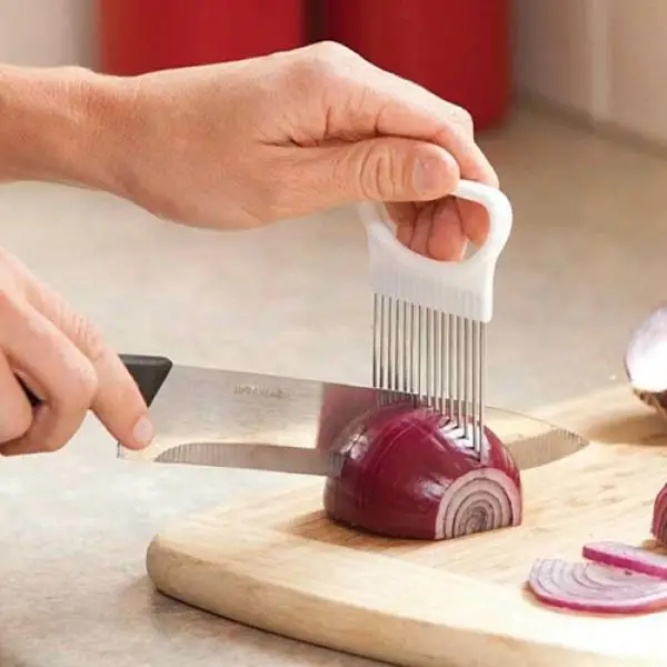 Stainless Steel Onion Cutter Onion Fork Fruit Vegetables Cutter Slicer Tomato Cutter Knife Cutting Safe Aid Holder Kitchen Tools
Stainless Steel Onion Cutter Onion Fork Fruit Vegetables Cutter Slicer Tomato Cutter Knife Cutting Safe Aid Holder Kitchen Tools