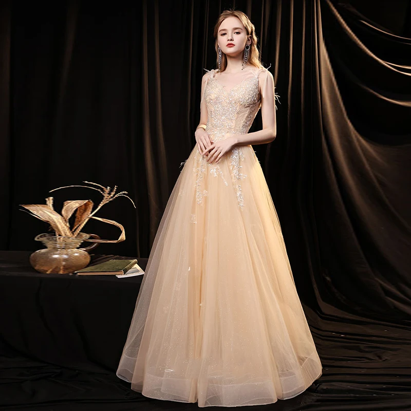 Evening Dress Sexy V-Neck Sequins Appliques Empire Floor-Length Spaghetti Strap Backless A-Line Woman Formal Party Gowns A997
Evening Dress Sexy V-Neck Sequins Appliques Empire Floor-Length Spaghetti Strap Backless A-Line Woman Formal Party Gowns A997
