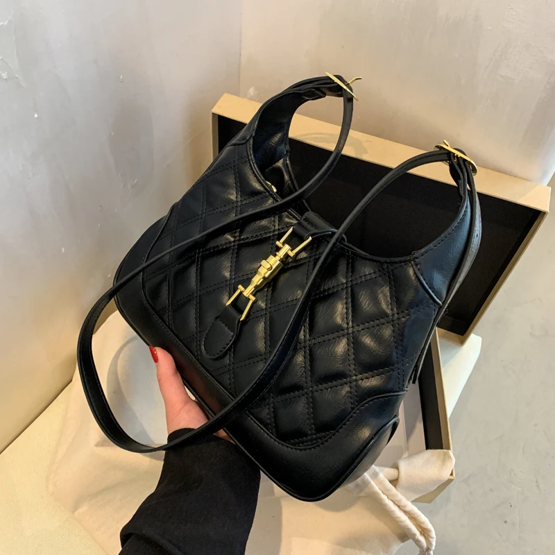 Soft PU Leather Armpit Shoulder Bags for Women 2021 Summer Travel Khaki Handbag Fashion Luxury Simple Shopping Purses Cross Body
Soft PU Leather Armpit Shoulder Bags for Women 2021 Summer Travel Khaki Handbag Fashion Luxury Simple Shopping Purses Cross Body