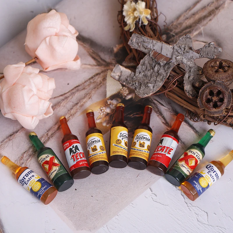 Миниатюрная пивная бутылка для кукольного домика, 8 шт., декоративные фигурки для сказочного сада, украшения 1/12, сделай сам, скрапбукинг, каб...
Миниатюрная пивная бутылка для кукольного домика, 8 шт., декоративные фигурки для сказочного сада, украшения 1/12, сделай сам, скрапбукинг, каб...