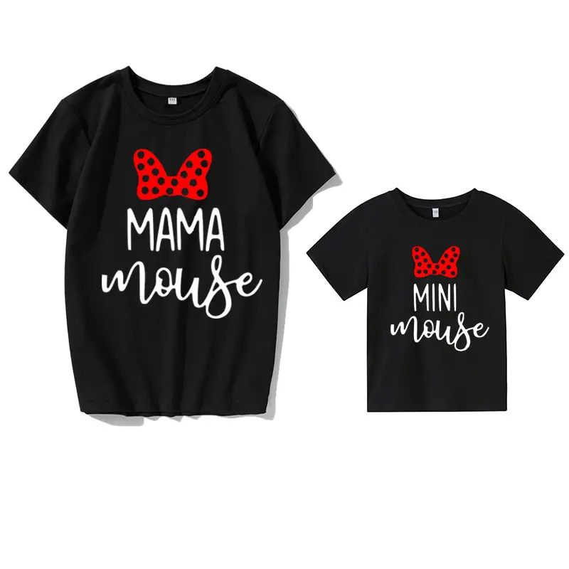 Футболка женская, с принтом Минни, повседневная, черная, с коротким рукавом 
Футболка женская, с принтом Минни, повседневная, черная, с коротким рукавом