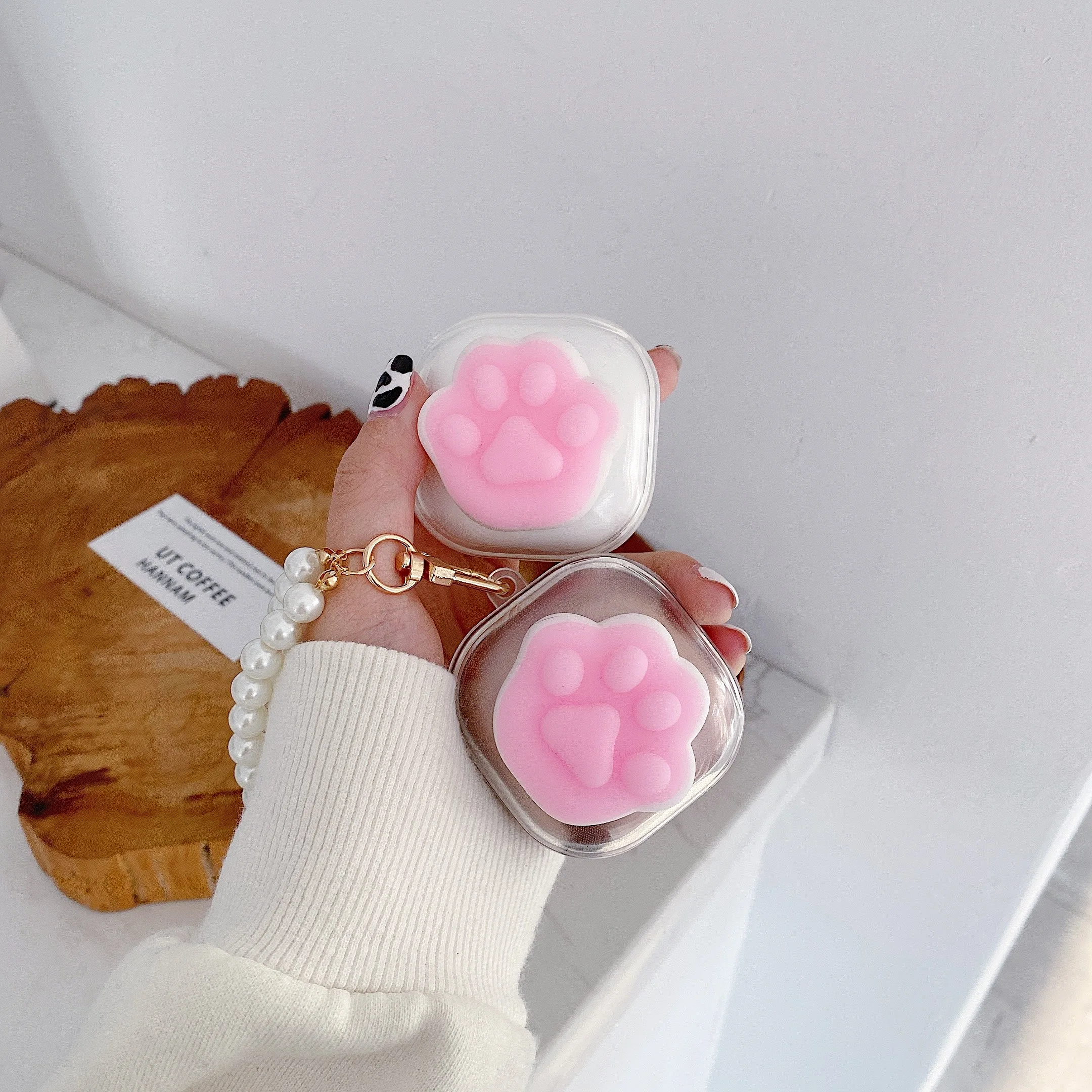 For Samsung Galaxy Buds Live/Buds Pro Case Cute Squishy Cat Claw Chain Silicone Clear Earphone Case For Galaxy Buds Live Cover
For Samsung Galaxy Buds Live/Buds Pro Case Cute Squishy Cat Claw Chain Silicone Clear Earphone Case For Galaxy Buds Live Cover