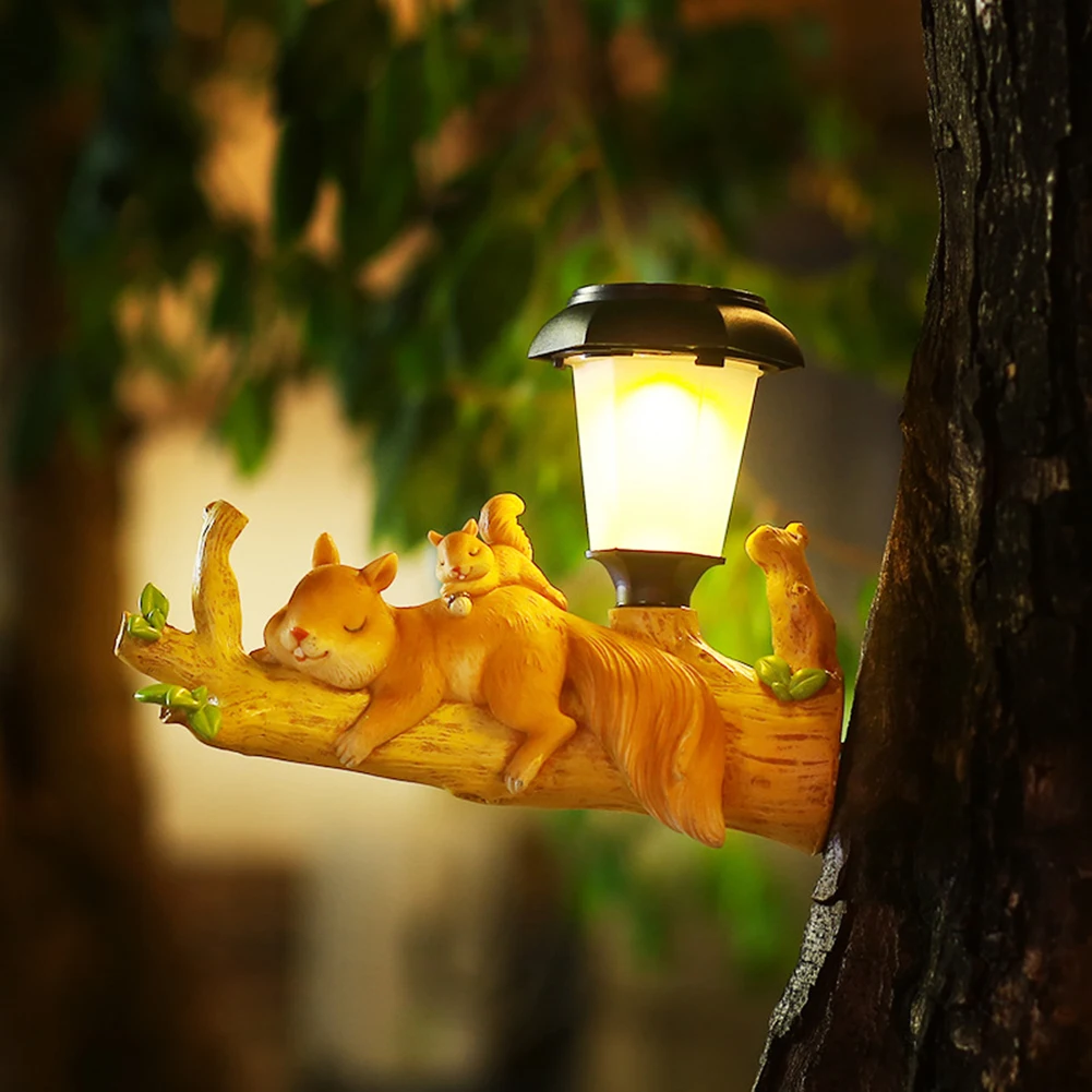Solar LED Hanging Light Waterproof Cute Squirrel Lamp for Outdoor Garden Yard Patio decoration Holiday Lighting Solar Light
Solar LED Hanging Light Waterproof Cute Squirrel Lamp for Outdoor Garden Yard Patio decoration Holiday Lighting Solar Light