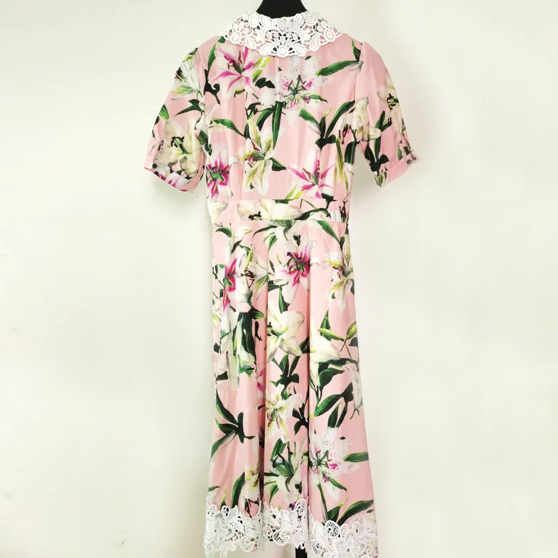 Summer Clothes Fashion Short Sleeve Lace Patchwork Runway Floral Dress Elegant Designer Party Casual Vestidos Midi Robe Femme
Summer Clothes Fashion Short Sleeve Lace Patchwork Runway Floral Dress Elegant Designer Party Casual Vestidos Midi Robe Femme