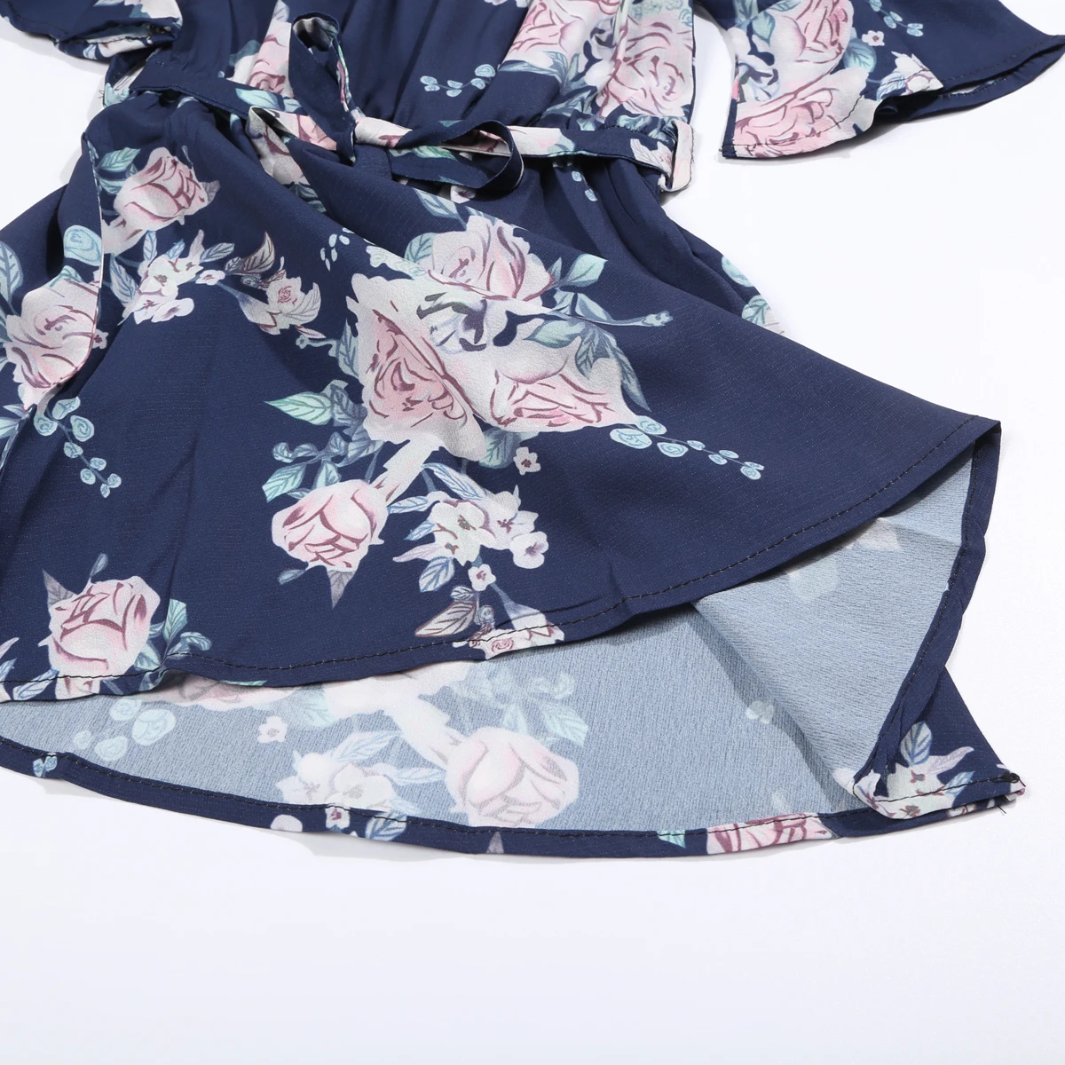 Mommy and Me Outfits Family Matching Clothes Lady's Mother Daughter Summer Baby Girl Floral Dress Outfit
Mommy and Me Outfits Family Matching Clothes Lady's Mother Daughter Summer Baby Girl Floral Dress Outfit