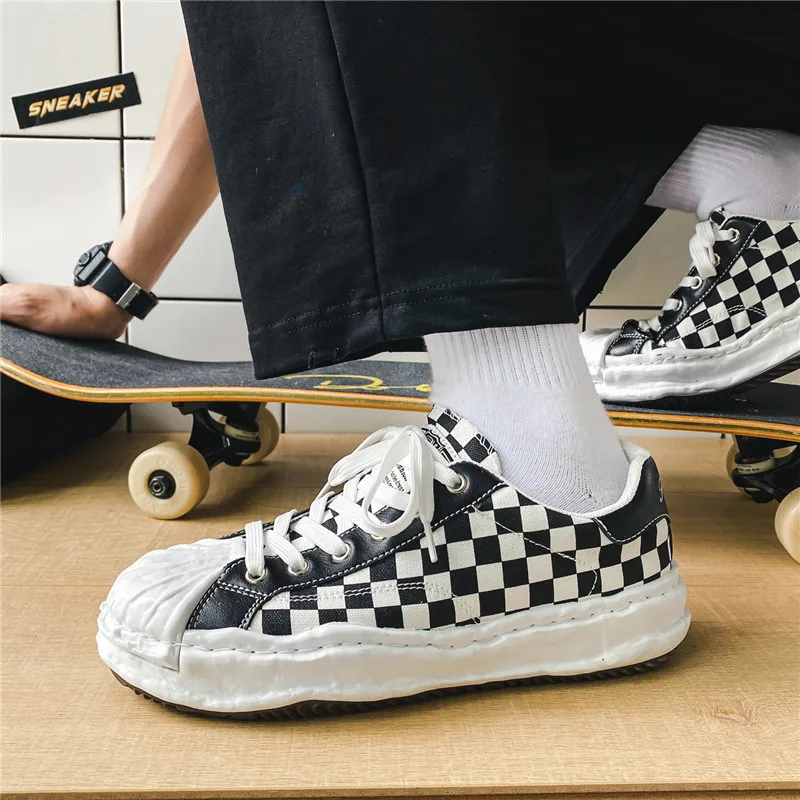 Lattice Spring Chunky Mens Designer Shoes Vulcanize Sneakers Shoes Casual Breathable Men Fashion Sneakers Outdoor Wear Resistant
Lattice Spring Chunky Mens Designer Shoes Vulcanize Sneakers Shoes Casual Breathable Men Fashion Sneakers Outdoor Wear Resistant