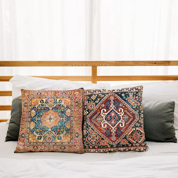 2021 Hot Sale Retro Abstract Geometric Ethnic Style Pillow Cover 45x45 Soft American Sofa Cushion Cover home decore
2021 Hot Sale Retro Abstract Geometric Ethnic Style Pillow Cover 45x45 Soft American Sofa Cushion Cover home decore