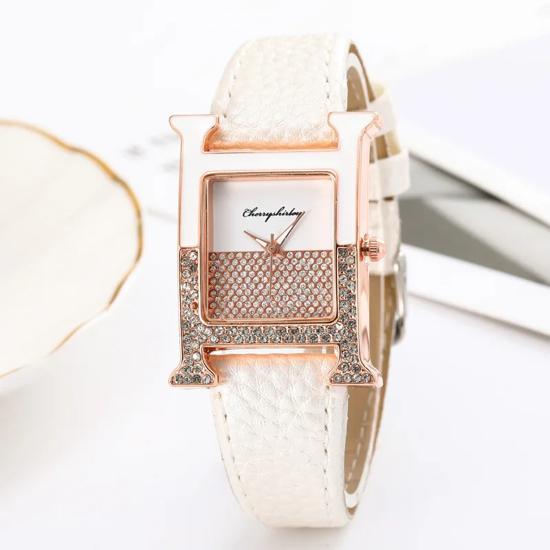 2021Ladies Quartz Watch Female Belt Watch Fashion Korean Rhinestone Ladies Business Waterproof Watch For Women Relogio Masculino
2021Ladies Quartz Watch Female Belt Watch Fashion Korean Rhinestone Ladies Business Waterproof Watch For Women Relogio Masculino