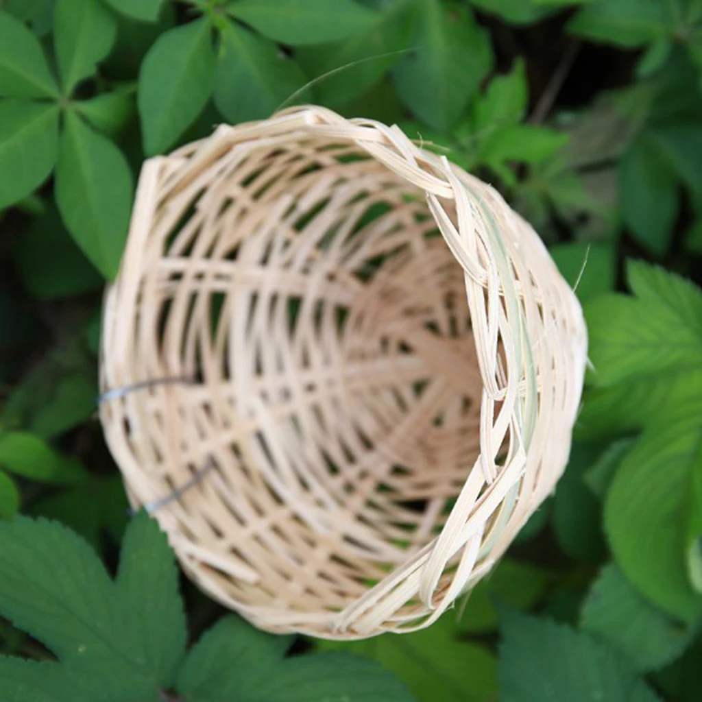 Handmade Bamboo Bird Nest Bird Rest Cave Cage House Nature Craft for Finch & Canary & Small Parrot Garden Home Decoration
Handmade Bamboo Bird Nest Bird Rest Cave Cage House Nature Craft for Finch & Canary & Small Parrot Garden Home Decoration