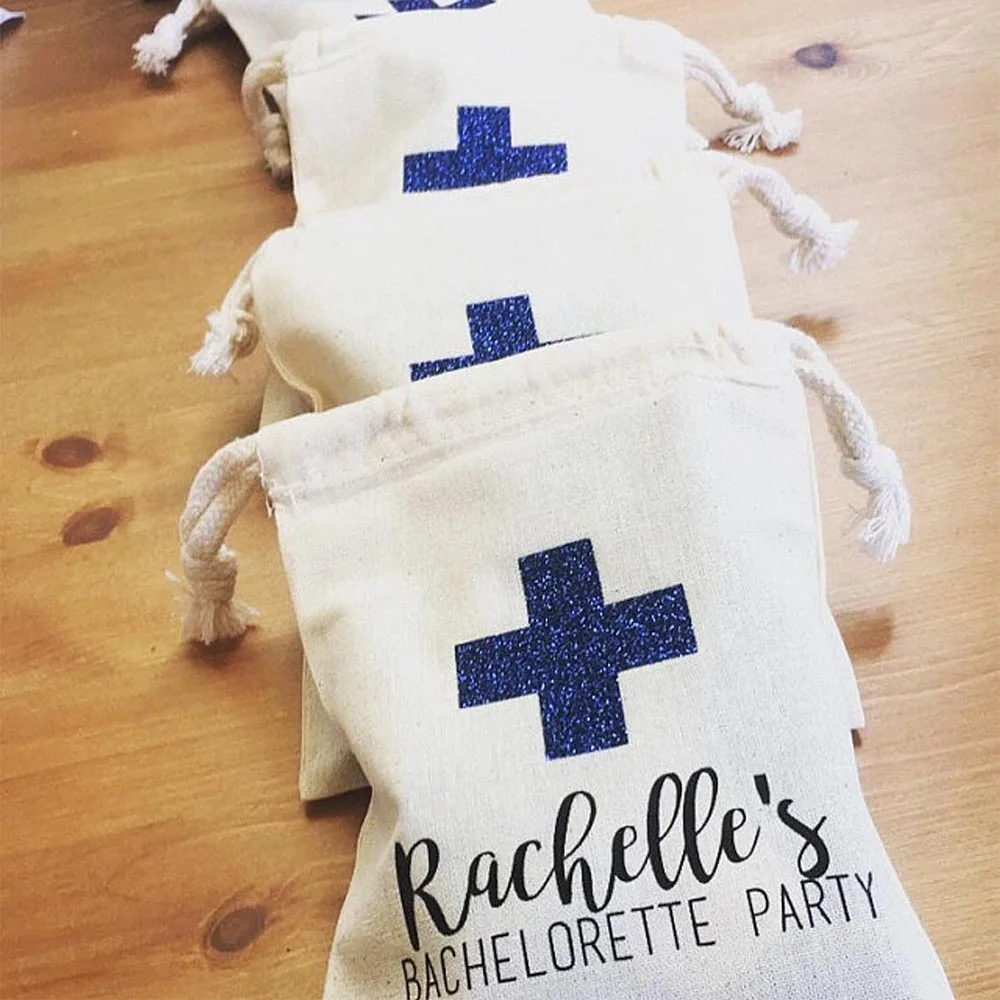 Custom wedding favor gift bags Drawstring jewelry pouches Personalized Party Hangovers Kit bags Glitter cross Gift Favor bags
Custom wedding favor gift bags Drawstring jewelry pouches Personalized Party Hangovers Kit bags Glitter cross Gift Favor bags