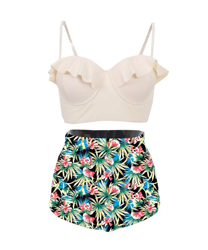 Купальник-бикини с высокой талией и оборками, разные цвета
Купальник-бикини с высокой талией и оборками, разные цвета