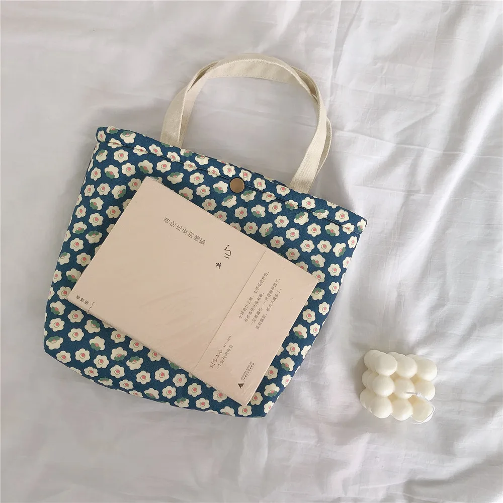 Floral Portable Lunch Bag Thickened Cotton Keep Warm Lunch Bags Women Vintage Small Hand Bags Female Picnic Food Storage Handbag
Floral Portable Lunch Bag Thickened Cotton Keep Warm Lunch Bags Women Vintage Small Hand Bags Female Picnic Food Storage Handbag