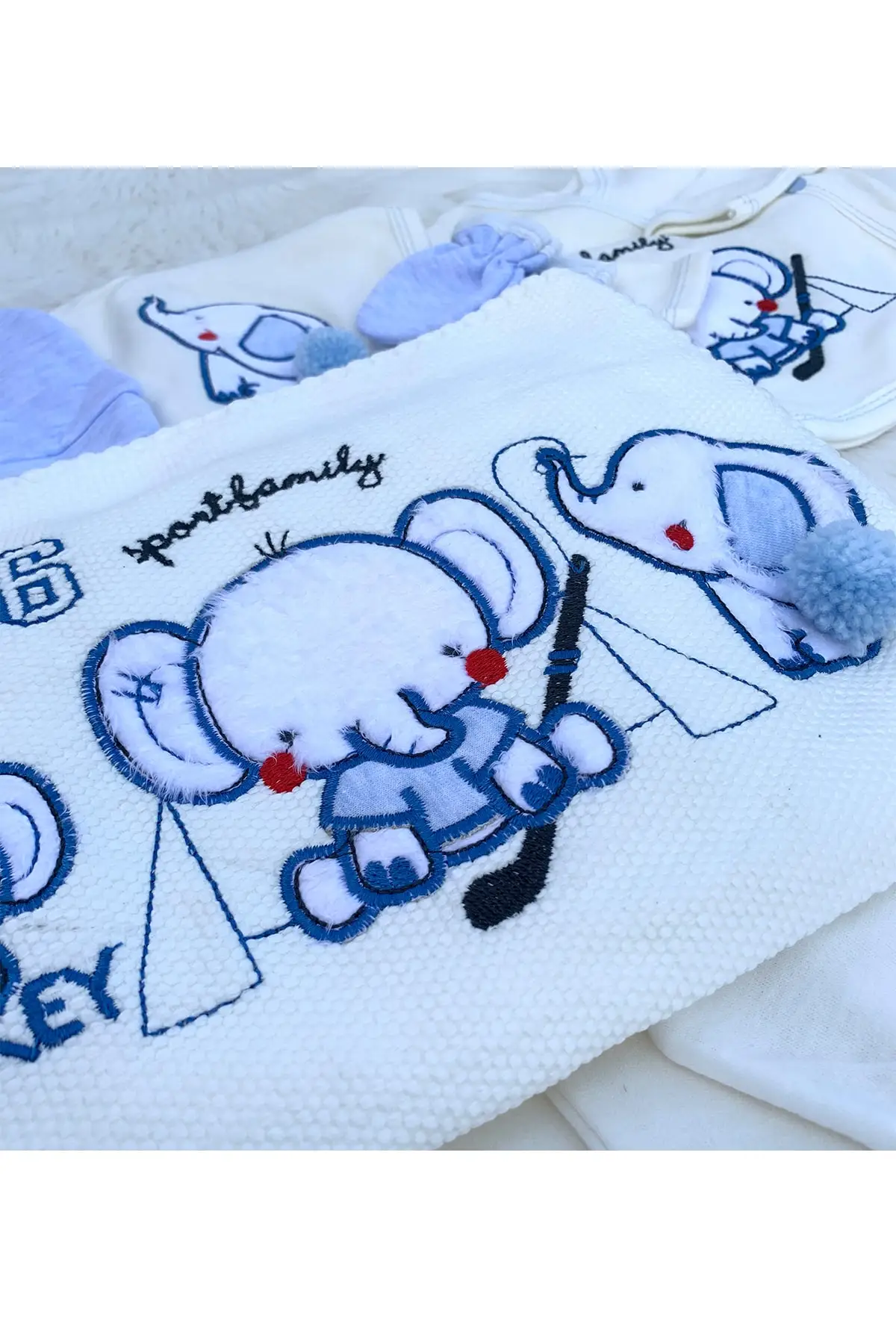 Donino Elephant Patterned 10'lu Hospital Output
Donino Elephant Patterned 10'lu Hospital Output