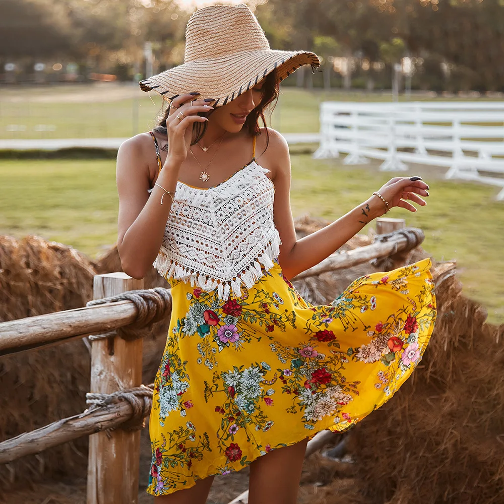 Spring New Short Print Dress Women Casual Hollow Out Tassel High Waist Floral Dress For Women 2021 Summer Mini Dress
Spring New Short Print Dress Women Casual Hollow Out Tassel High Waist Floral Dress For Women 2021 Summer Mini Dress