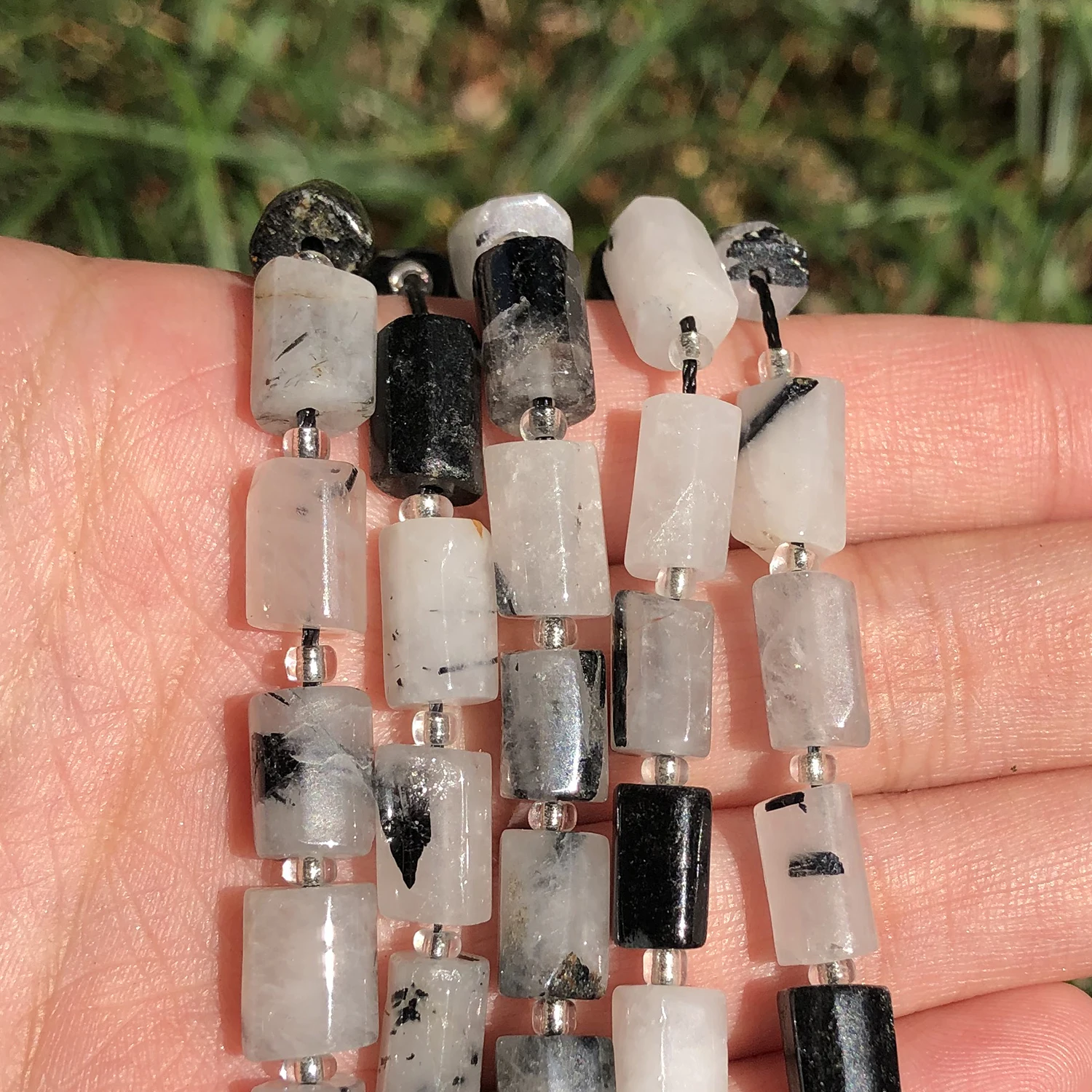 Граненые черные рутилированные фотобусины, цилиндрические бусины россыпью для изготовления ювелирных изделий, подвески «сделай сам», аксе... 
Граненые черные рутилированные фотобусины, цилиндрические бусины россыпью для изготовления ювелирных изделий, подвески «сделай сам», аксе...