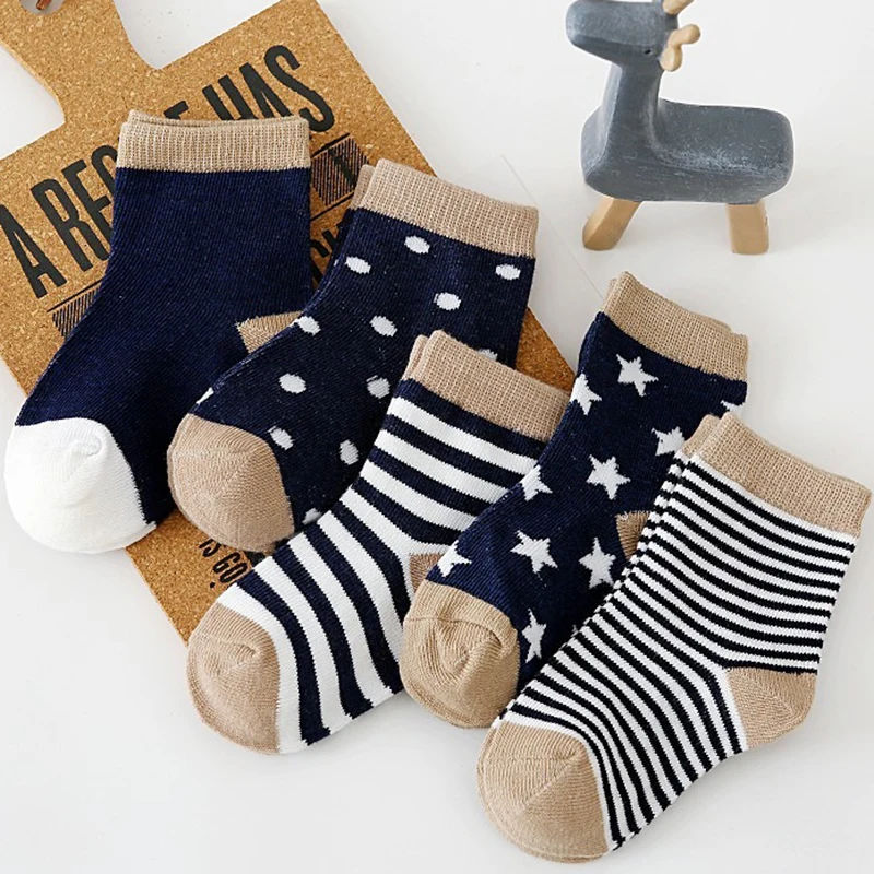 5Pair/lot Children Cotton Boys Girls Socks Cute Cartoon Pattern Kids Socks for Baby Boy Girl Sport Style Suitable for 1-10 Years
5Pair/lot Children Cotton Boys Girls Socks Cute Cartoon Pattern Kids Socks for Baby Boy Girl Sport Style Suitable for 1-10 Years