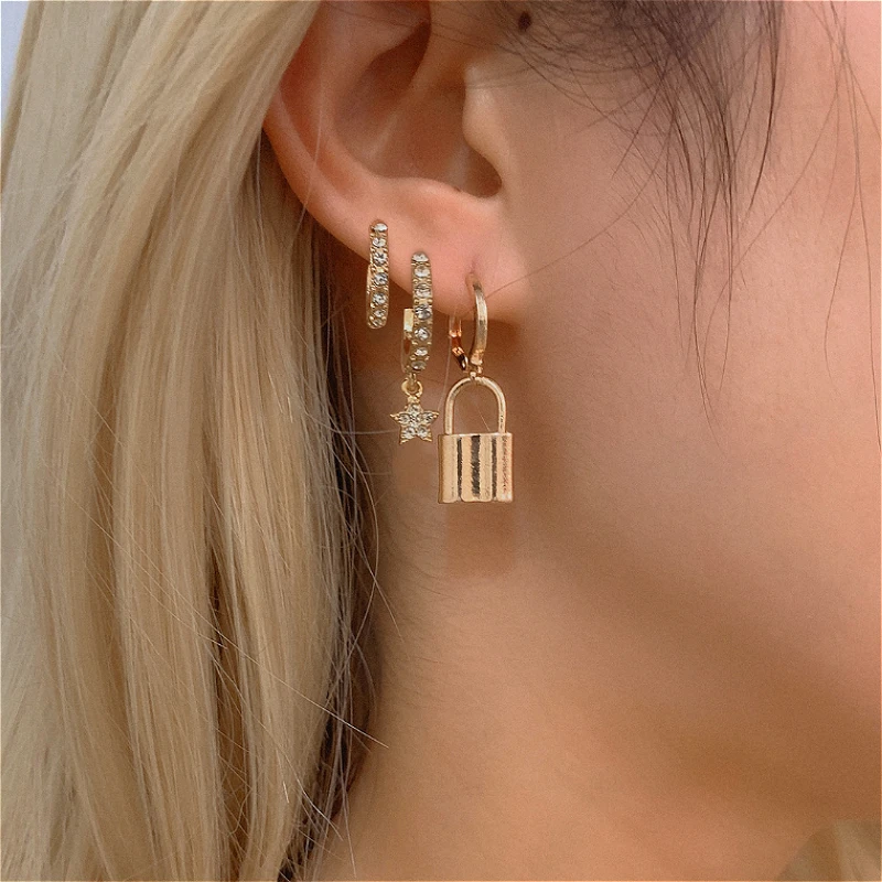 Visisap Temperament Gold Color Lock Shape Mix Match Earrings for Women Simple Small Micro-set Zircon C-shaped Star Earring X0494
Visisap Temperament Gold Color Lock Shape Mix Match Earrings for Women Simple Small Micro-set Zircon C-shaped Star Earring X0494