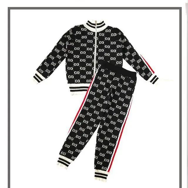 2021 spring and Autumn New Women's fashion leisure suit travel running Sportswear Jacket Pants two piece set fashion
2021 spring and Autumn New Women's fashion leisure suit travel running Sportswear Jacket Pants two piece set fashion