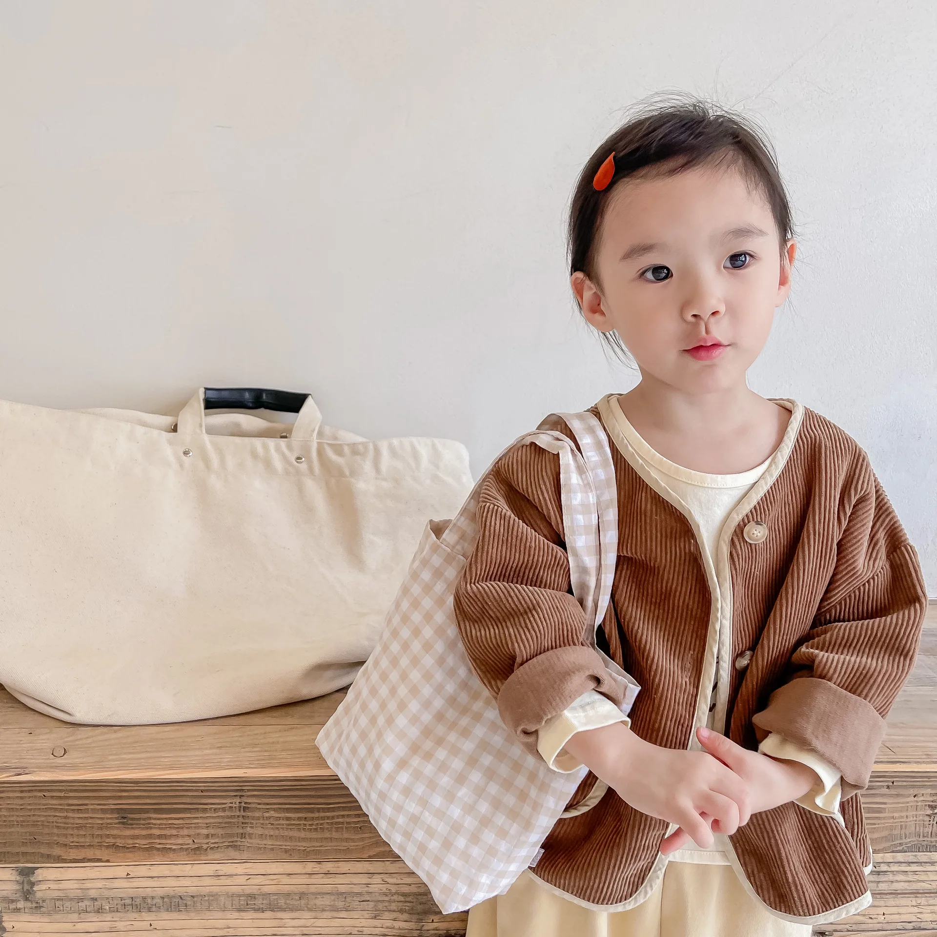 2021 autumn new jacket children's corduroy jacket girls cardigan kids jacket baby girl clothes
2021 autumn new jacket children's corduroy jacket girls cardigan kids jacket baby girl clothes