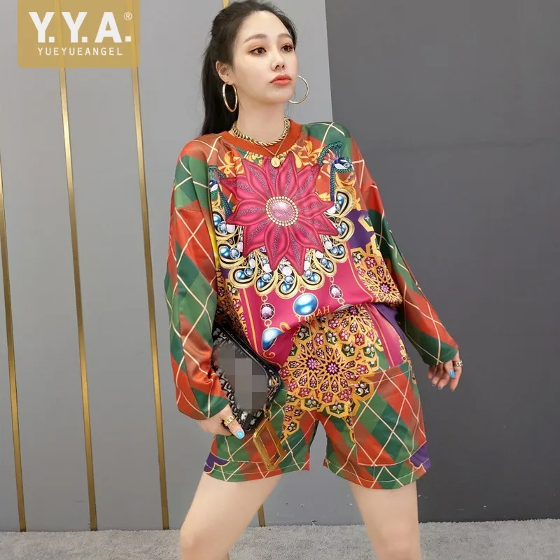 Fashion Summer Two Piece Outfits Women Printed Long Sleeve Pullover T-Shirts Lace Up Loose Shorts Female Streetwear Matching Set
Fashion Summer Two Piece Outfits Women Printed Long Sleeve Pullover T-Shirts Lace Up Loose Shorts Female Streetwear Matching Set