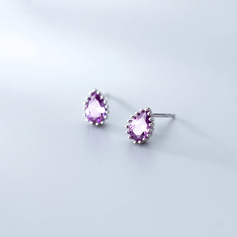 925 Sterling Silver Fashion Stud Earrings Water Drops Shape Purple Zircon For Charm Women Girls Silver Jewelry Party Gift 
925 Sterling Silver Fashion Stud Earrings Water Drops Shape Purple Zircon For Charm Women Girls Silver Jewelry Party Gift