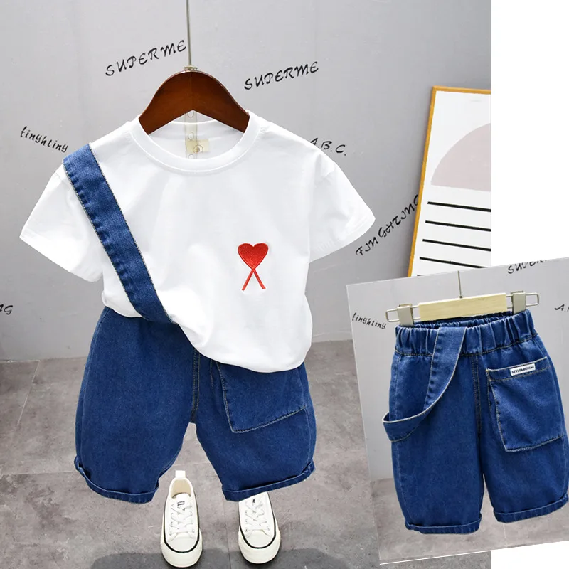 2021 2pcs Summer Baby Boy Children Causal Cartoon Printing Suit Tops + Short Boys Clothes Kids Clothes sets 2-7
2021 2pcs Summer Baby Boy Children Causal Cartoon Printing Suit Tops + Short Boys Clothes Kids Clothes sets 2-7