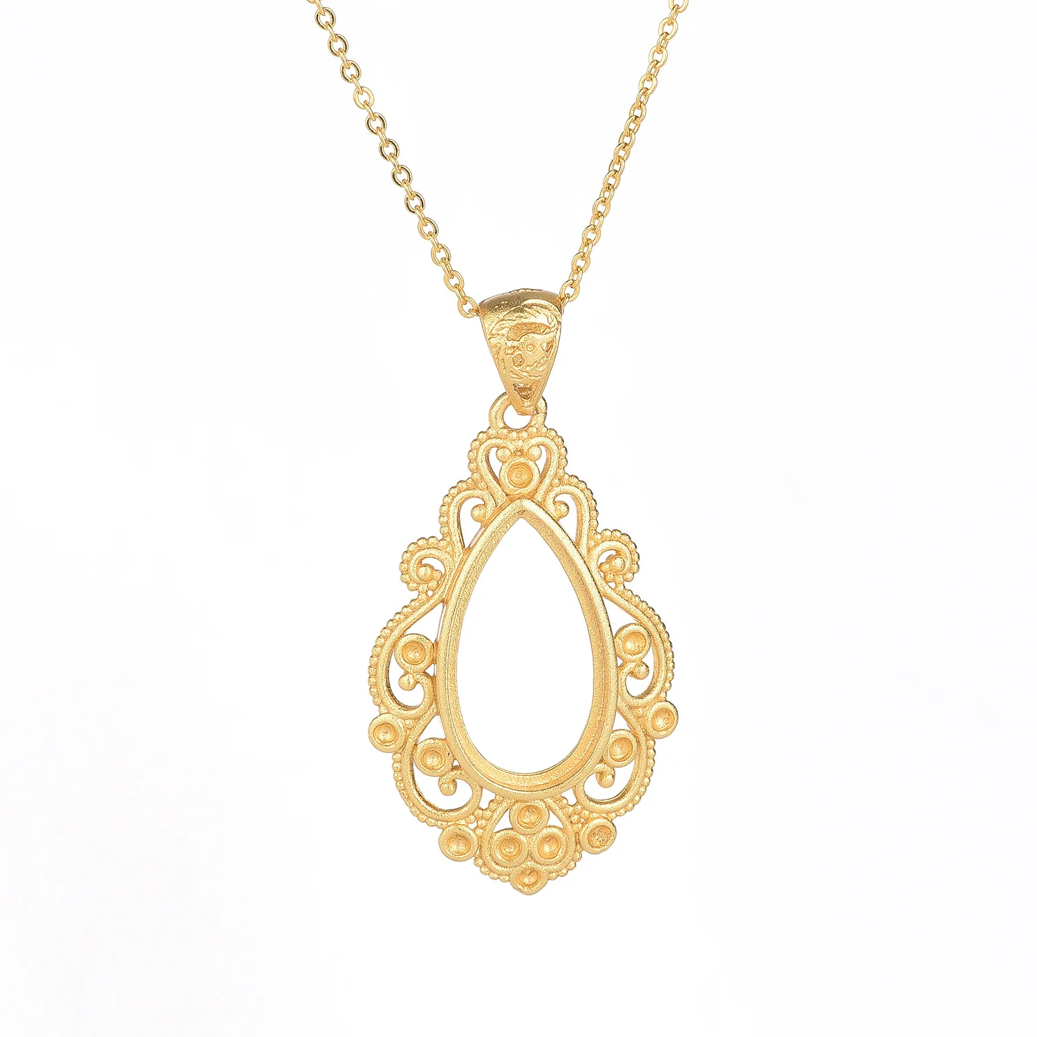 Geometric Hollow Pendant Necklace Golden Plating Trendy Jewelry Single Chain Necklace For Women Fashion Accessories Jewelry
Geometric Hollow Pendant Necklace Golden Plating Trendy Jewelry Single Chain Necklace For Women Fashion Accessories Jewelry