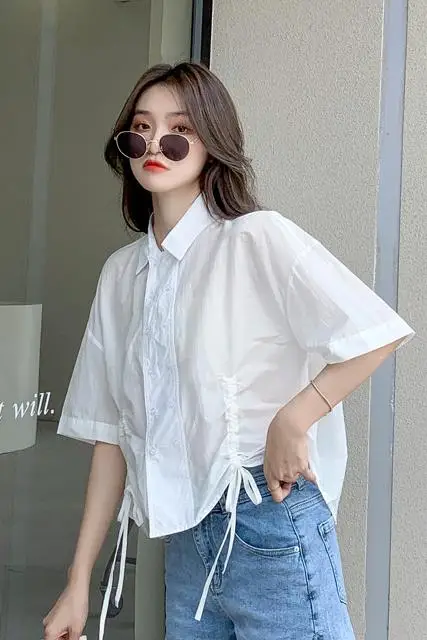 COIGARSAM Short Sleeve Shirt korean Womens tops Summer Loose Turn-down Collar Women shirts White 5677
COIGARSAM Short Sleeve Shirt korean Womens tops Summer Loose Turn-down Collar Women shirts White 5677