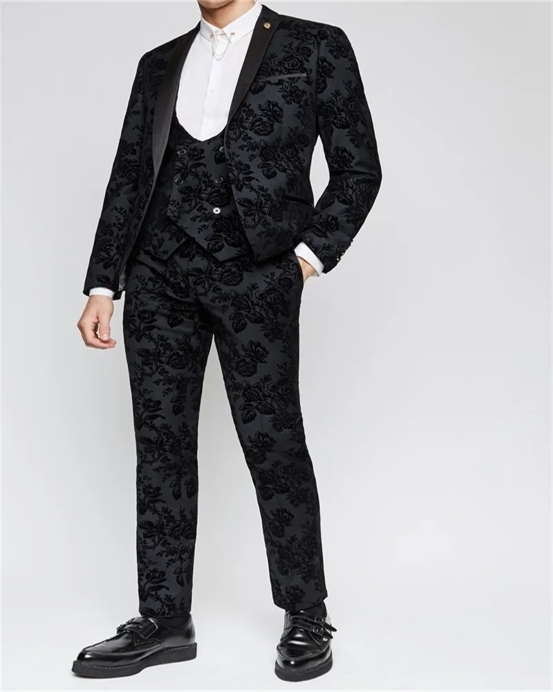 Costumes Hommes 3 Pieces Mens Suits Groom Tuxedos Lapel Wedding Suits Printed Floral Rose Custom Made Formal Party Prom Suit
Costumes Hommes 3 Pieces Mens Suits Groom Tuxedos Lapel Wedding Suits Printed Floral Rose Custom Made Formal Party Prom Suit