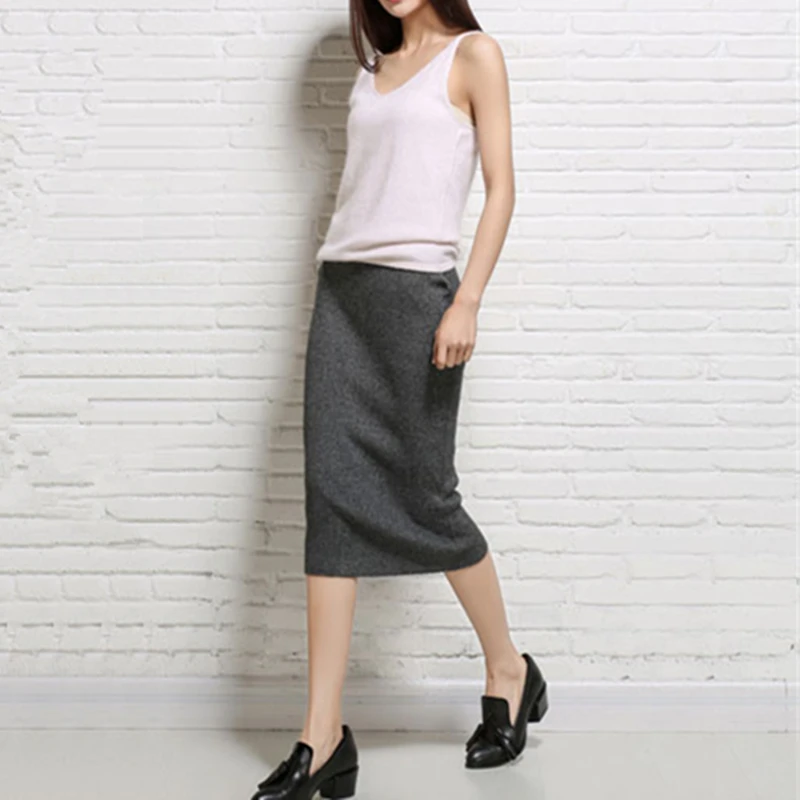 2020 New autumn women office skirt sexy elastic high waist slim package hip knit skirt one step knitted cashmere skirts
2020 New autumn women office skirt sexy elastic high waist slim package hip knit skirt one step knitted cashmere skirts
