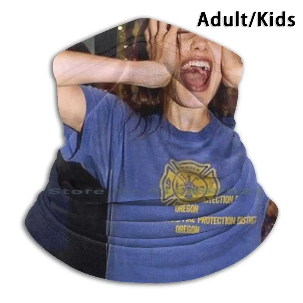 Angelina Jolie Scarf Mask Neck Warmer Face Wraps Foulard Bandana Mascarillas Angelina Jolie Trendy Trends Vintage Brad Pitt
Angelina Jolie Scarf Mask Neck Warmer Face Wraps Foulard Bandana Mascarillas Angelina Jolie Trendy Trends Vintage Brad Pitt