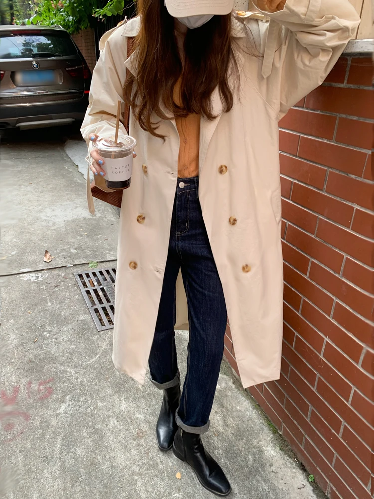 2021 new spring design, British style, long windbreaker jacket, large size, loose and thin women's clothing
2021 new spring design, British style, long windbreaker jacket, large size, loose and thin women's clothing