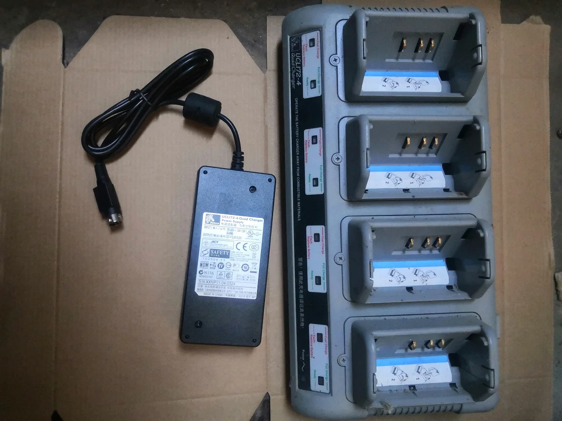 Зарядное устройство Zebra UCLI72-4 Quad с блоком питания для QLn420 QLn320 QLn220 RW420 и RW220
Зарядное устройство Zebra UCLI72-4 Quad с блоком питания для QLn420 QLn320 QLn220 RW420 и RW220