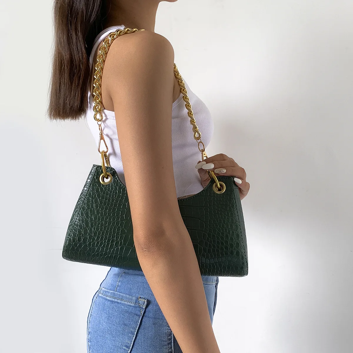 Ladies Bag Cuban Chain Women Accessories Fashion Luxury Aesthetic Party Stainless Steel Jewelry Cute Statement Simple DIY Punk
Ladies Bag Cuban Chain Women Accessories Fashion Luxury Aesthetic Party Stainless Steel Jewelry Cute Statement Simple DIY Punk