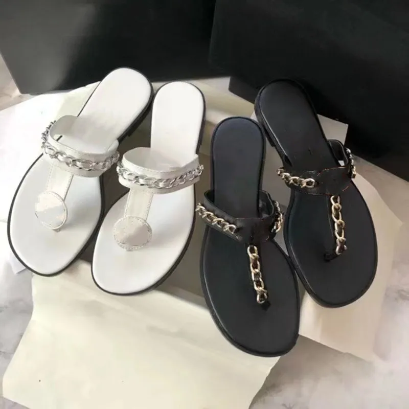 New Slippers Women Metal Chain Women Flip Flips Sandals for Women 2021 Zapatos De Mujer Clear Slippers Women Fashion Shoes
New Slippers Women Metal Chain Women Flip Flips Sandals for Women 2021 Zapatos De Mujer Clear Slippers Women Fashion Shoes