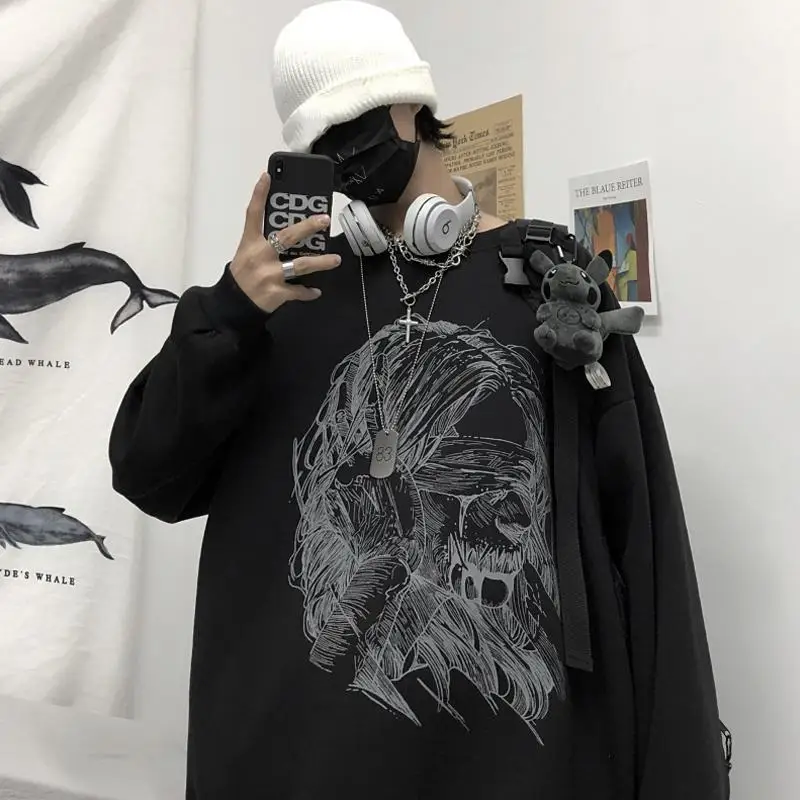 Autumn and winter Korean Vintage dark black printed thin sweater for men and women
Autumn and winter Korean Vintage dark black printed thin sweater for men and women