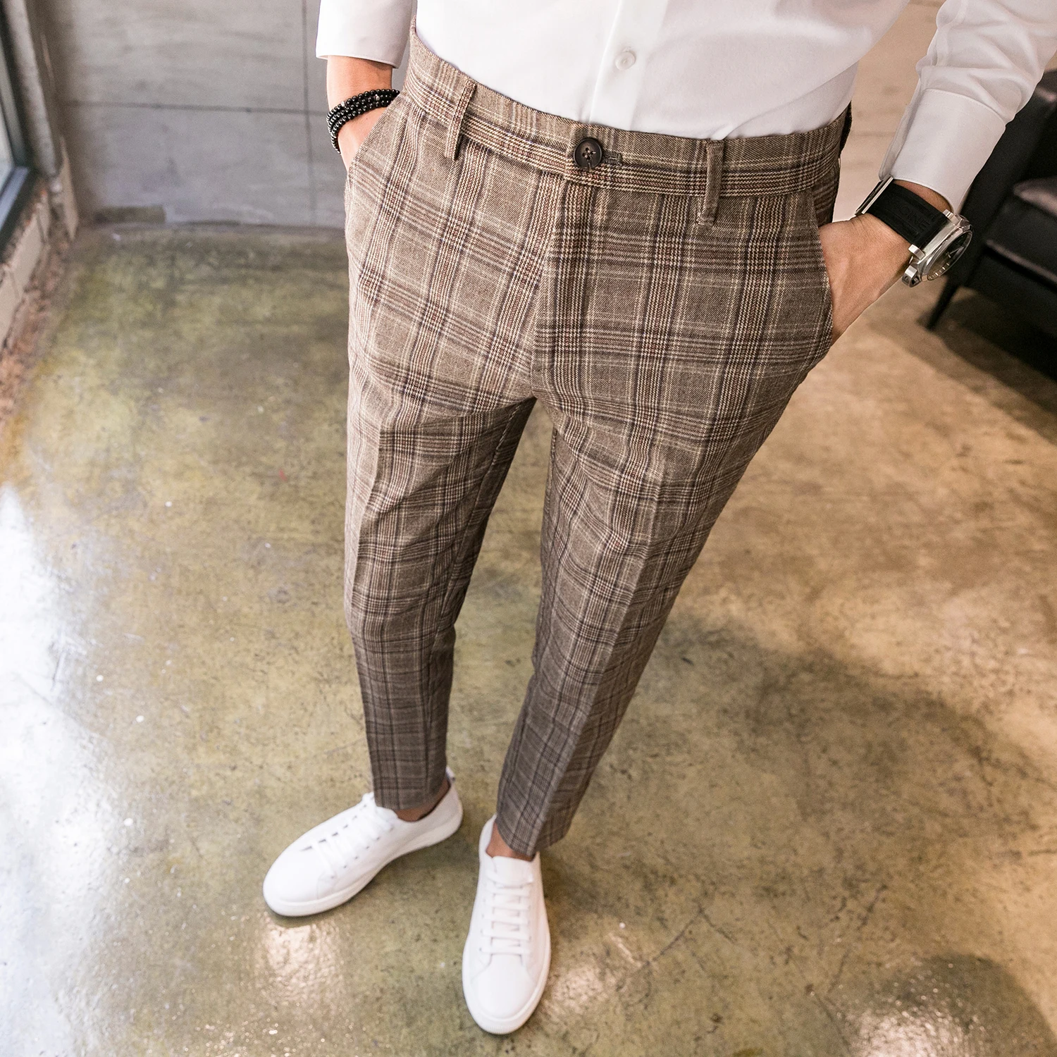 Classic Plaid Stripe Men Suit Pants Slim Design Business Banquet Men Dress Pants Size 28 29 30 31 32 33 34 36 Casual Pant Man
Classic Plaid Stripe Men Suit Pants Slim Design Business Banquet Men Dress Pants Size 28 29 30 31 32 33 34 36 Casual Pant Man