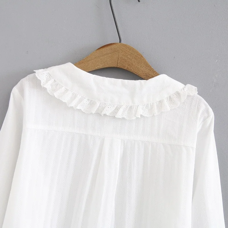 Preppy Style Sweet White Shirts Women New Spring Peter Pan Collar Flare Sleeve Lace Patchwork Refreshing Shirt Tops for Student
Preppy Style Sweet White Shirts Women New Spring Peter Pan Collar Flare Sleeve Lace Patchwork Refreshing Shirt Tops for Student