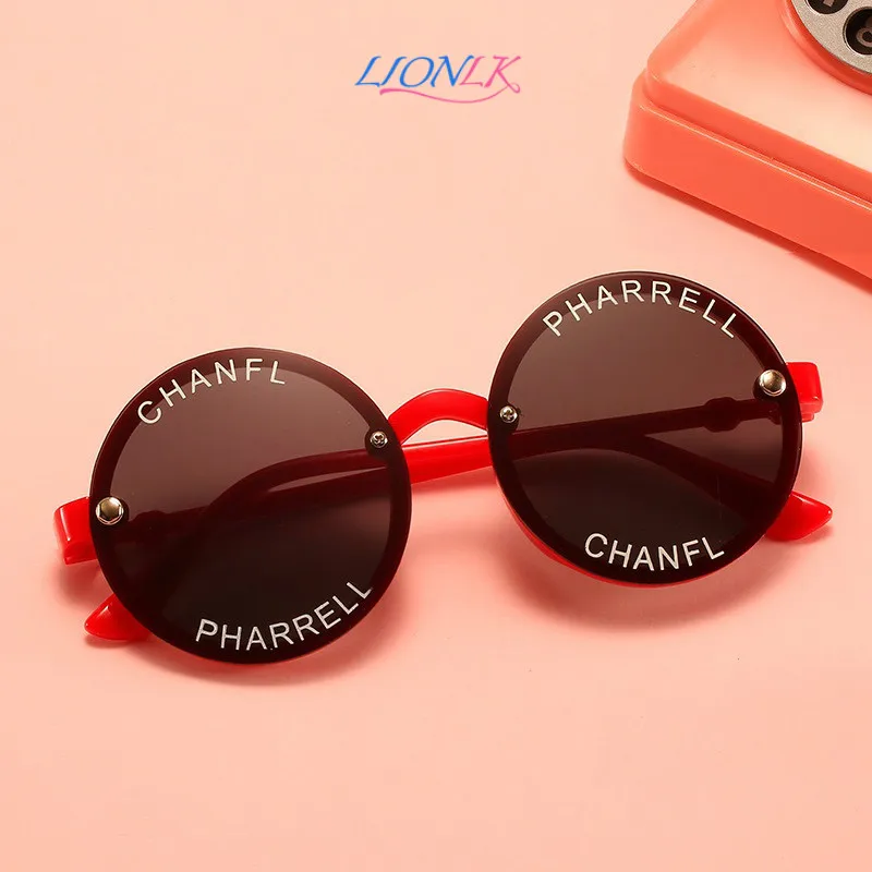 LIONLK Fashion Colorful Letters Children's Sunglasses Round Frame Brand Kids Sun Glasses 2021 Gifts for Boys and Girls, Pink Red
LIONLK Fashion Colorful Letters Children's Sunglasses Round Frame Brand Kids Sun Glasses 2021 Gifts for Boys and Girls, Pink Red