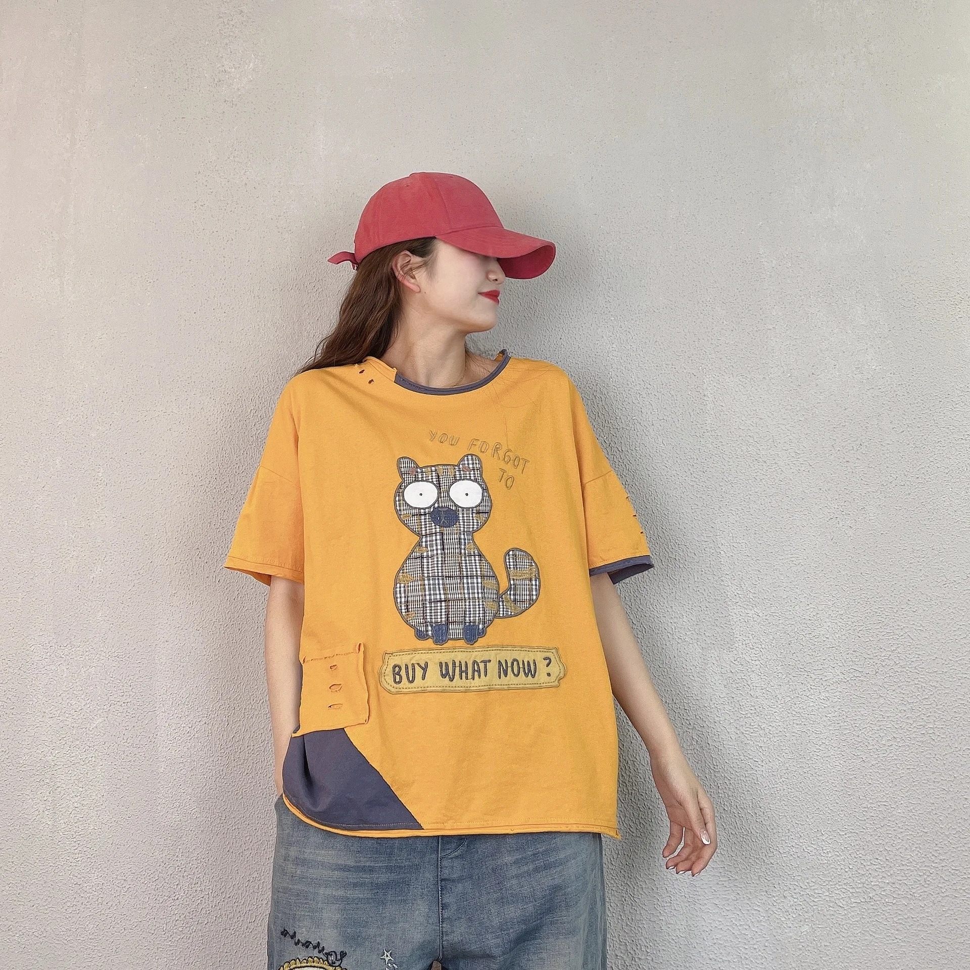 Ripped T-Shirt Women Street Style Student Letter Cartoon Embroidery Patchwork Loose O-Neck Short Sleeve Cotton Hole Tops Tees 
Ripped T-Shirt Women Street Style Student Letter Cartoon Embroidery Patchwork Loose O-Neck Short Sleeve Cotton Hole Tops Tees