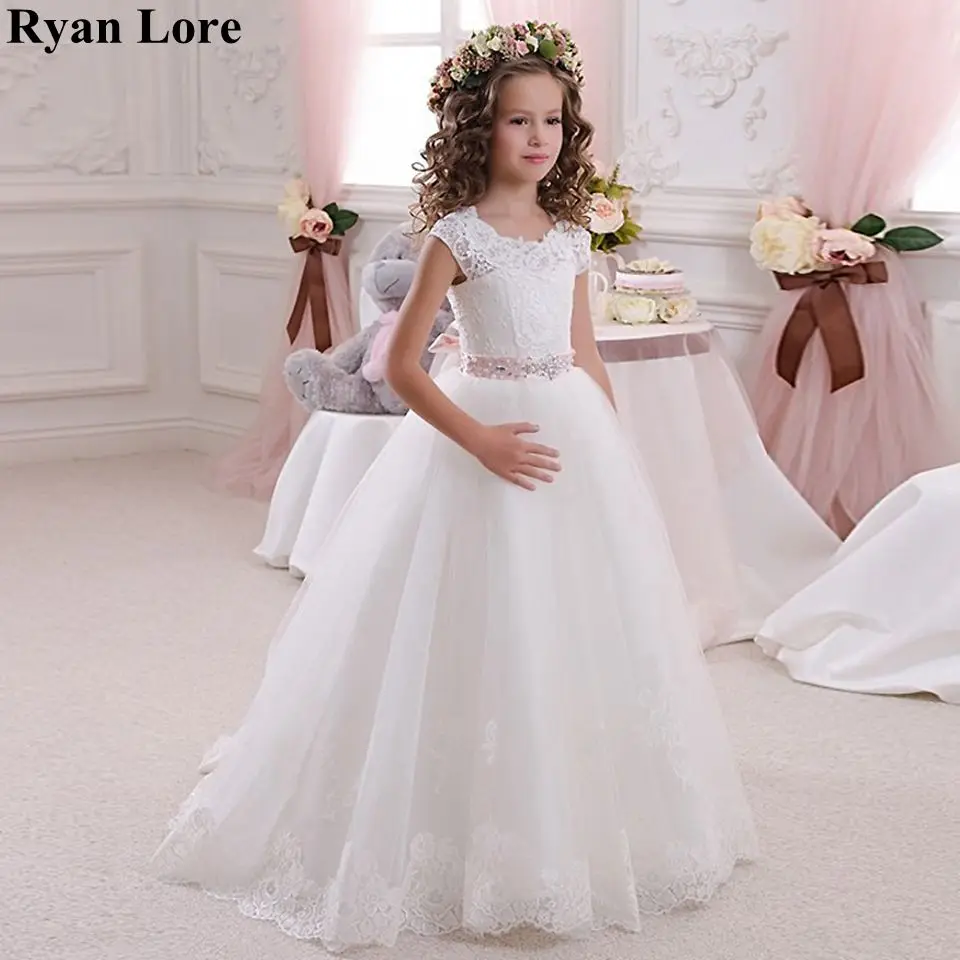 

Elegant A-Line Fower Girl Dresses 2020 White/Ivory Beading Crystal Princess Dress For Weddings First Communion Pageant Gowns